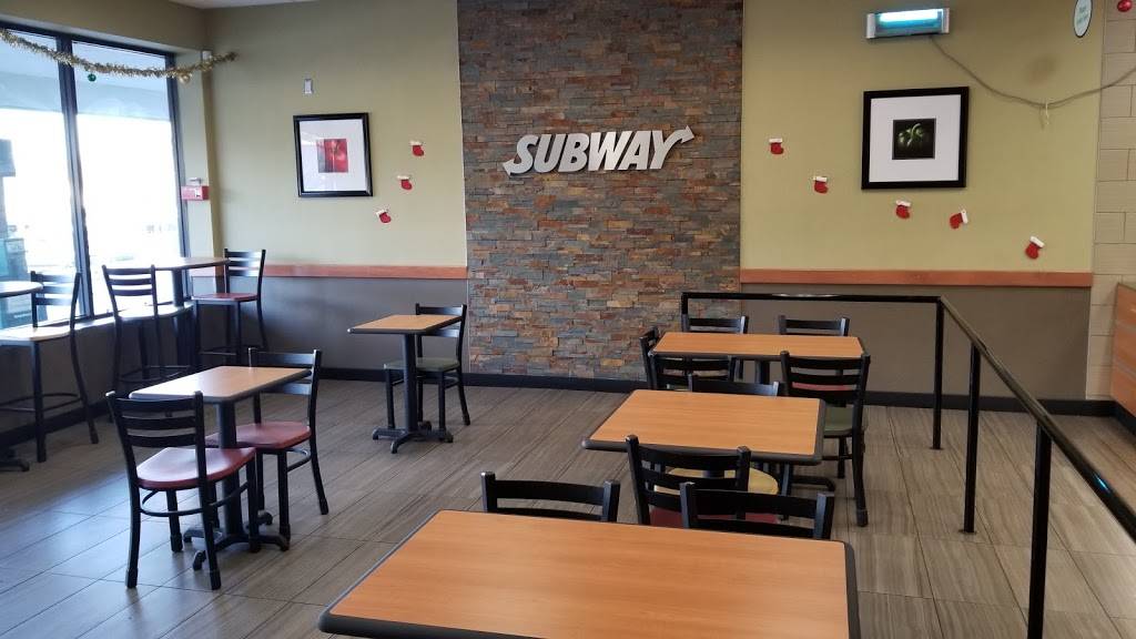 Subway Restaurants | restaurant | 5507 E Fowler Ave, Temple Terrace, FL 33617, USA | 8139885501 OR +1 813-988-5501