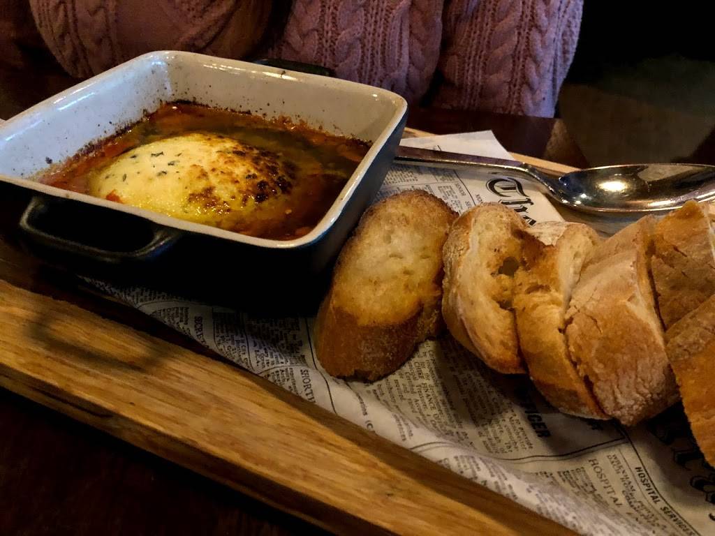 Midnight Pig Tap Room | restaurant | 1557 Sherman Road, Evanston, IL 60201, USA | 8474481368 OR +1 847-448-1368