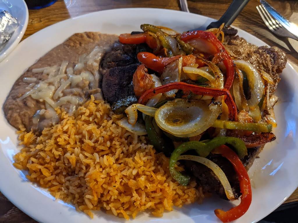 Cilantro | restaurant | 400 Millersburg Rd, Paris, KY 40361, USA | 8593404193 OR +1 859-340-4193