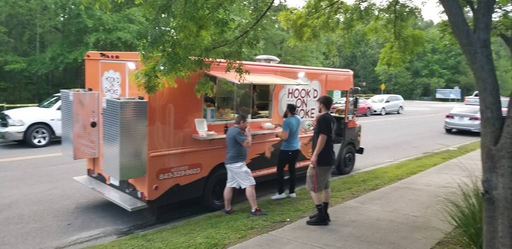 Hookd on Smoke | restaurant | 7401 Purser Ln, Hanahan, SC 29410, USA | 8433299603 OR +1 843-329-9603