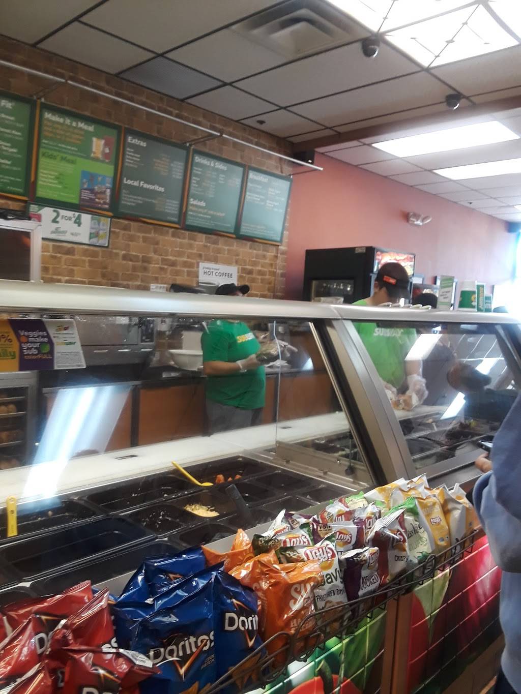 Subway | restaurant | 1328 Hooksett Rd, Hooksett, NH 03106, USA | 6039652636 OR +1 603-965-2636