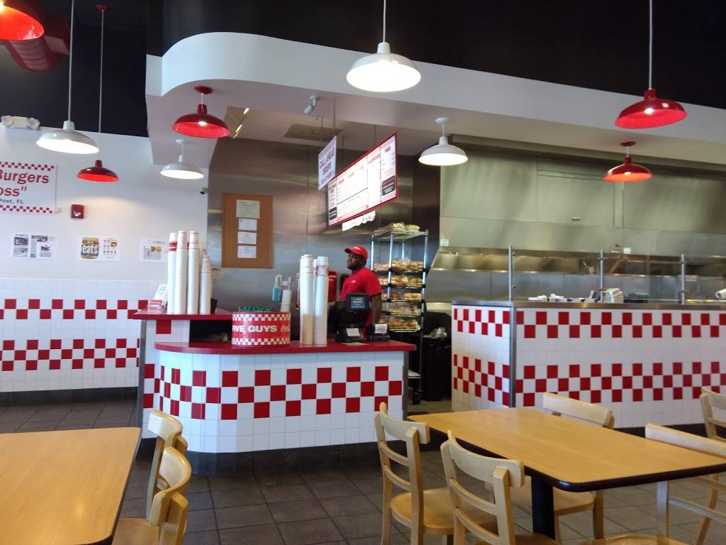 Five Guys | meal takeaway | 11331 W 95th St, Overland Park, KS 66214, USA | 9134923423 OR +1 913-492-3423