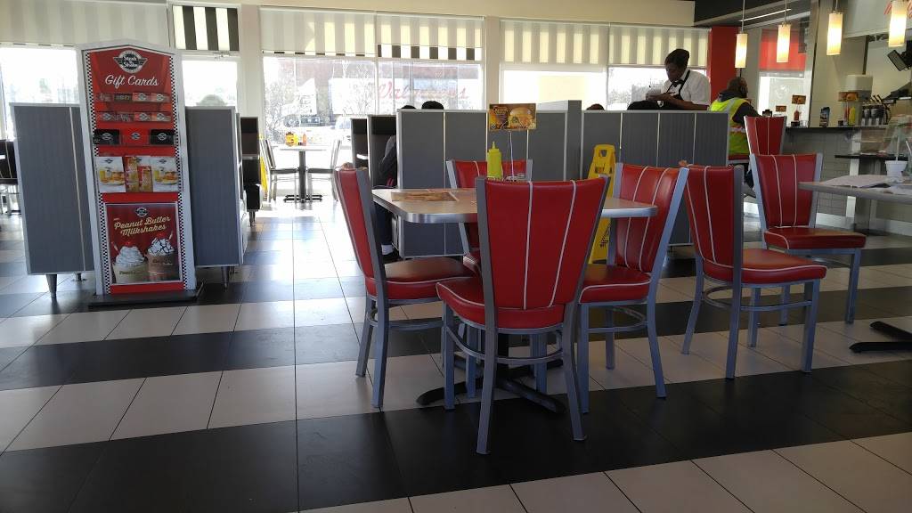 Steak n Shake | restaurant | 6789 Shannon Pkwy, Union City, GA 30291, USA | 6785192447 OR +1 678-519-2447