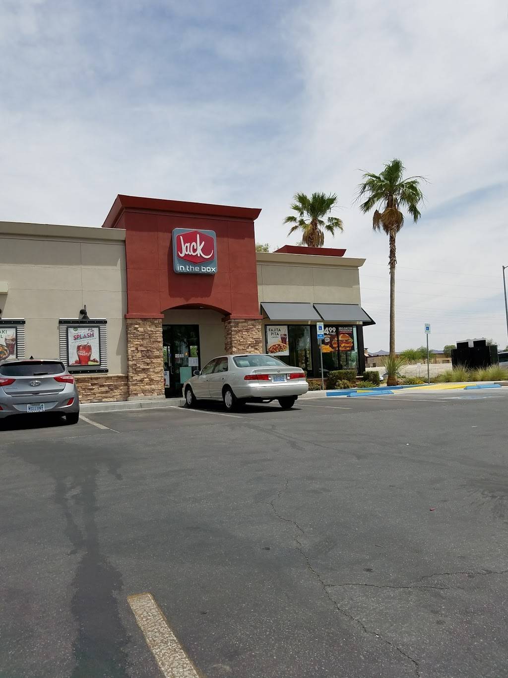 Jack in the Box | restaurant | 6345 Losee Rd, North Las Vegas, NV 89081, USA | 7026497199 OR +1 702-649-7199