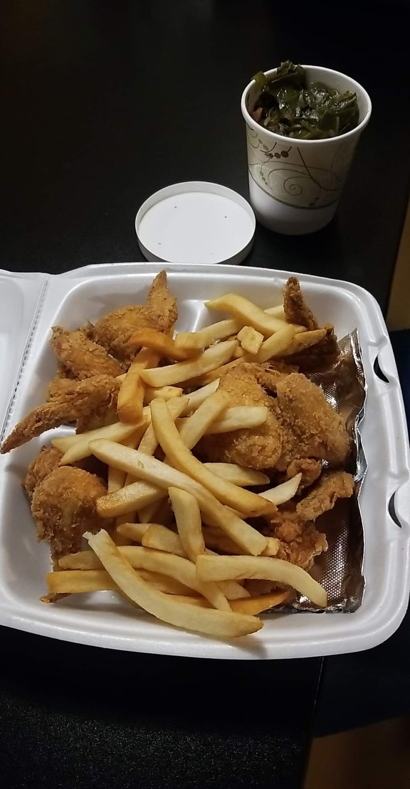 A Family Affair Soulfood Kitchen | restaurant | 417 S Main St, Fond du Lac, WI 54935, USA | 9209332054 OR +1 920-933-2054