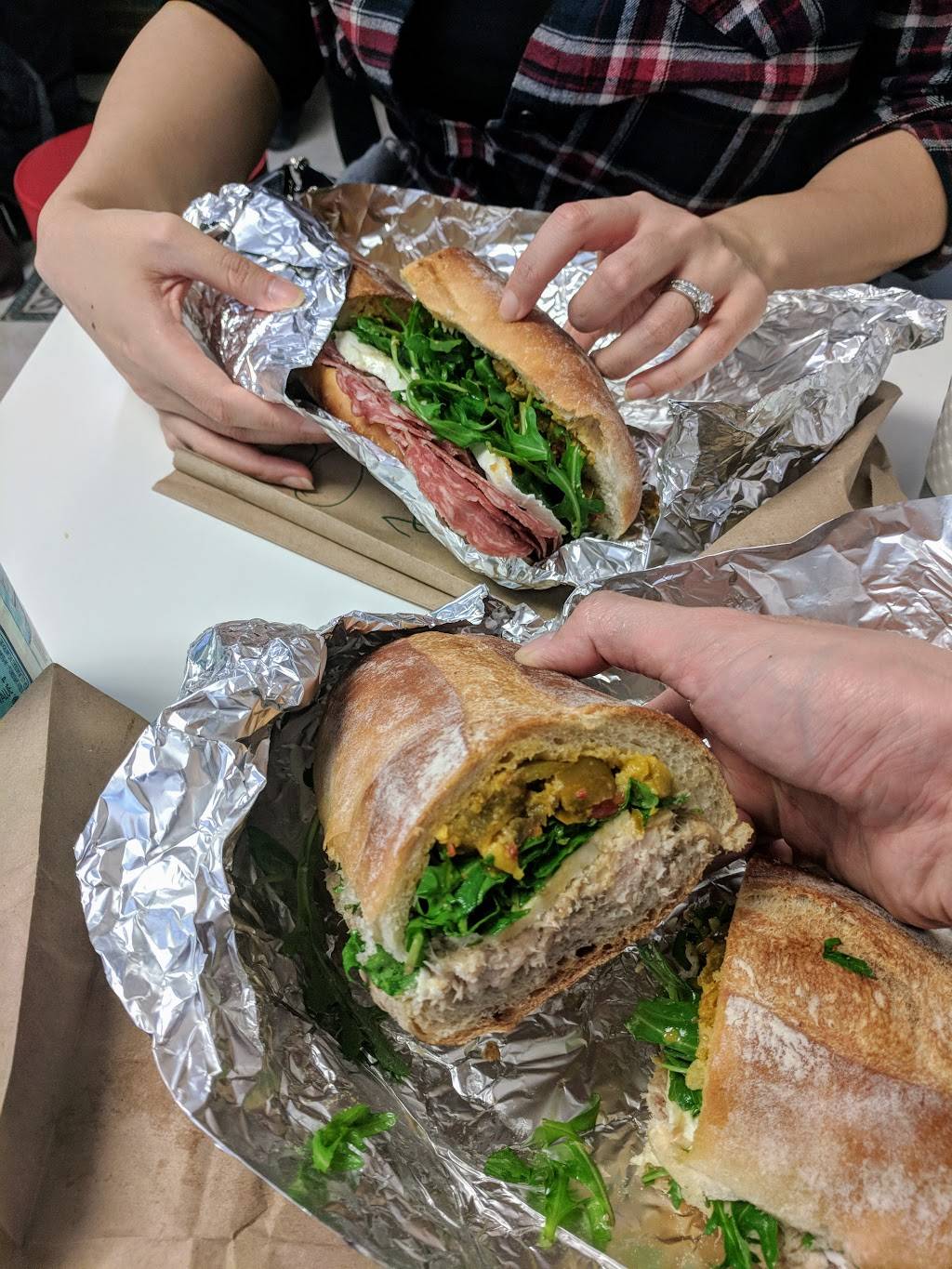 Pisillo Italian Panini | restaurant | 97 Nassau St, New York, NY 10038, USA | 2122273104 OR +1 212-227-3104