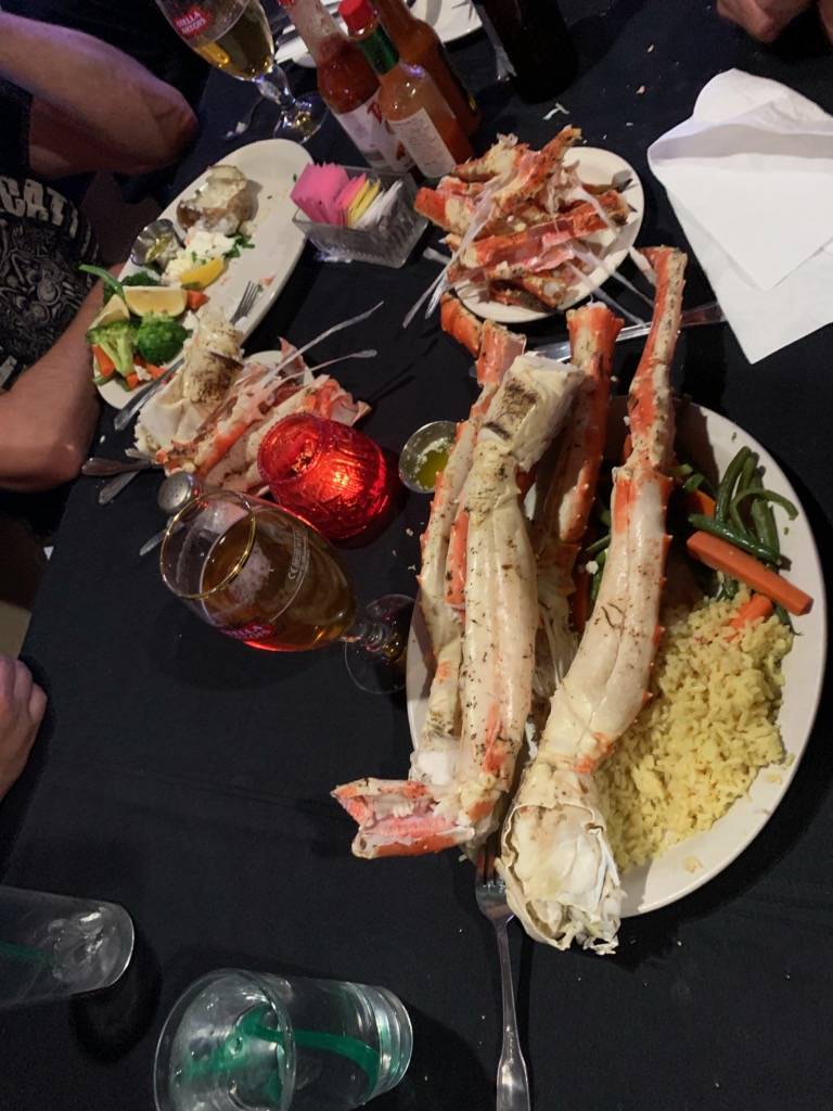 J.King Neptunes Restaurant | restaurant | 17115 Pacific Coast Hwy, Sunset Beach, CA 90742, USA | 5625924878 OR +1 562-592-4878