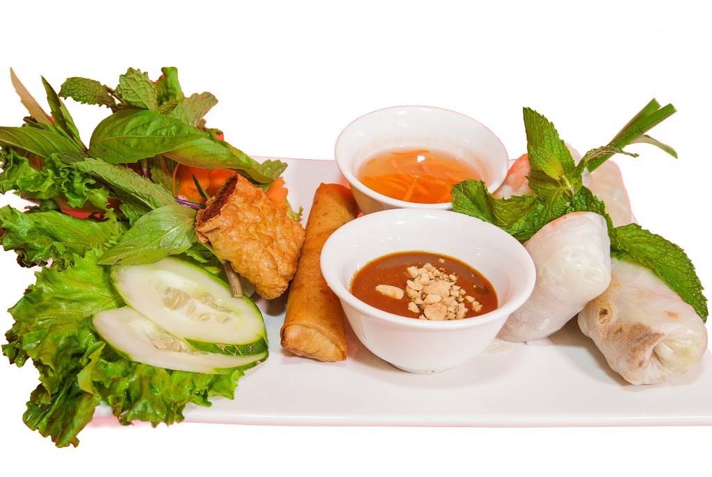 Pho Royal Restaurant Leesburg | restaurant | 542 Fort Evans Rd NE, Leesburg, VA 20176, USA | 7037791774 OR +1 703-779-1774