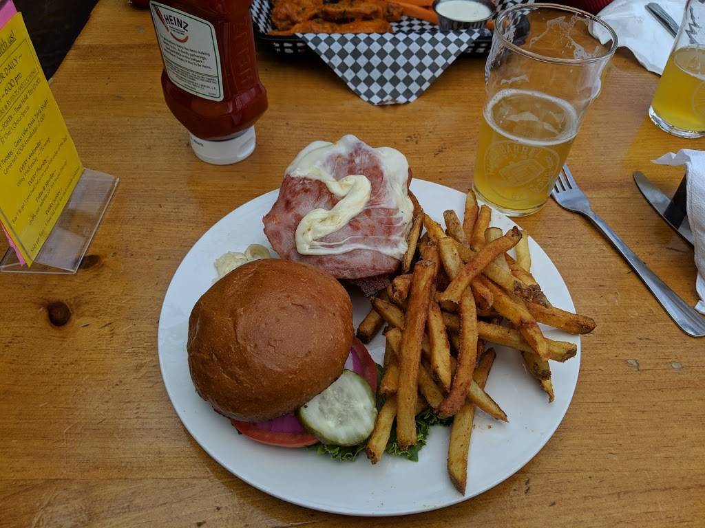 Tilted Barrel Brew Pub | restaurant | 110 E 29th St, Loveland, CO 80538, USA | 9706198950 OR +1 970-619-8950