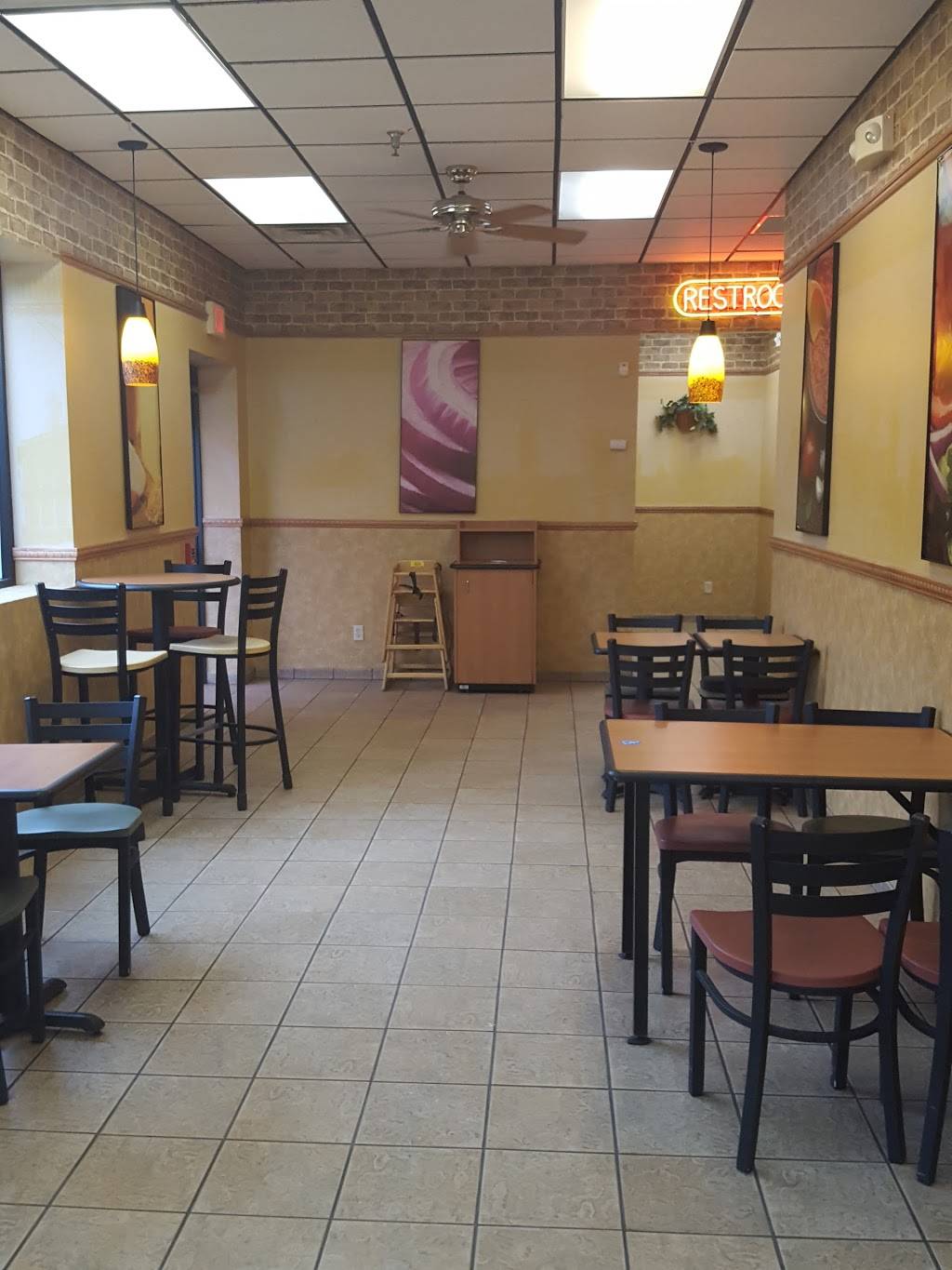 Subway | restaurant | 1620 Penfield Rd, Rochester, NY 14625, USA | 5852031230 OR +1 585-203-1230