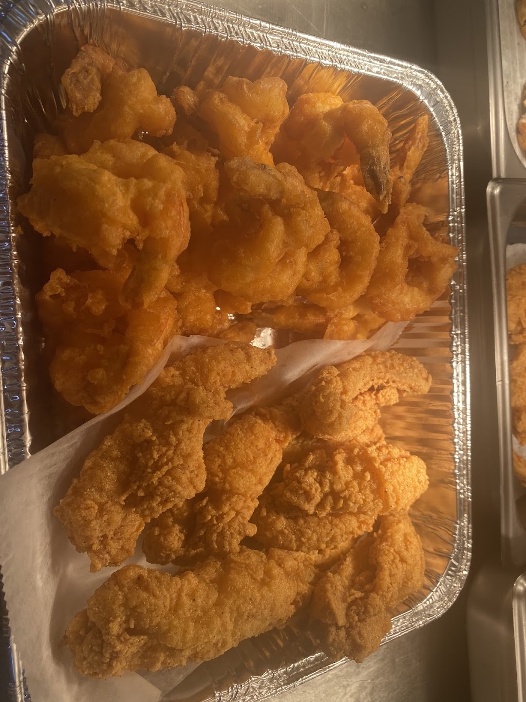 Alaska Express (Fish & Chicken) | restaurant | 9657 Gratiot Ave, Detroit, MI 48213, USA | 3134991840 OR +1 313-499-1840