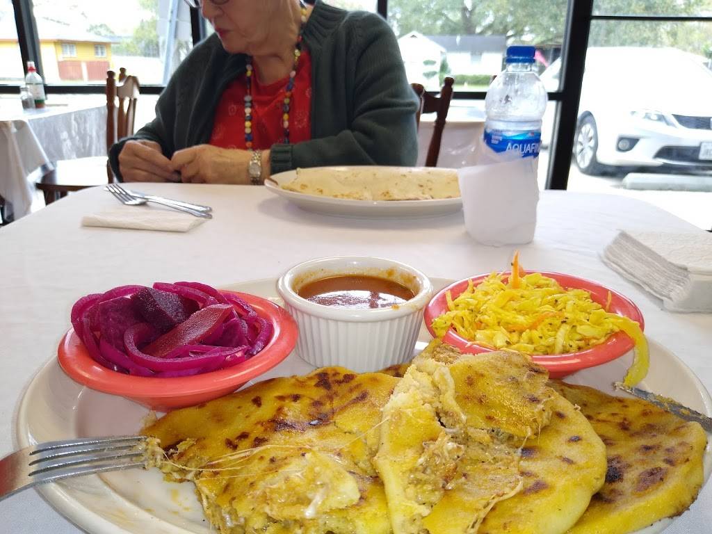 Victorias Latin Restuarant | restaurant | 151 Almedia Rd, St Rose, LA 70087, USA | 5042874072 OR +1 504-287-4072