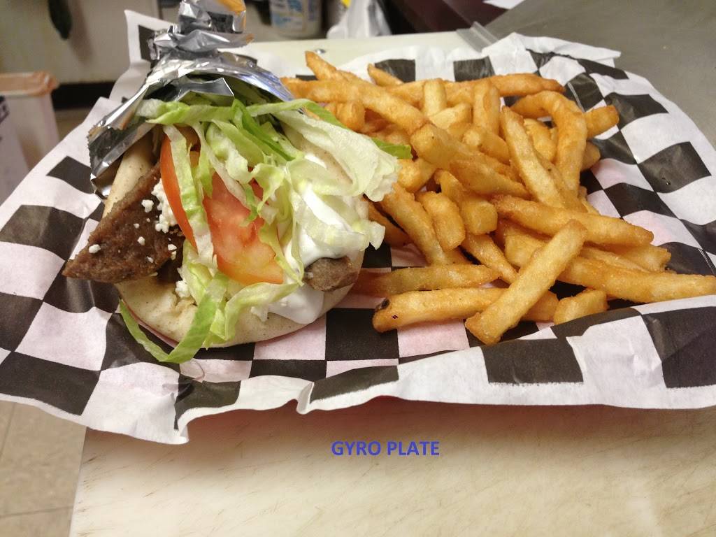 Village Grill & Pizzeria | restaurant | 131 S Main St, Athol, MA 01331, USA | 9785750058 OR +1 978-575-0058