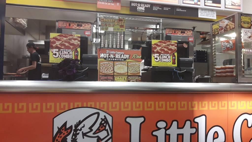Little Caesars Pizza | meal takeaway | 1650 W Court St, Kankakee, IL 60901, USA | 8159291966 OR +1 815-929-1966