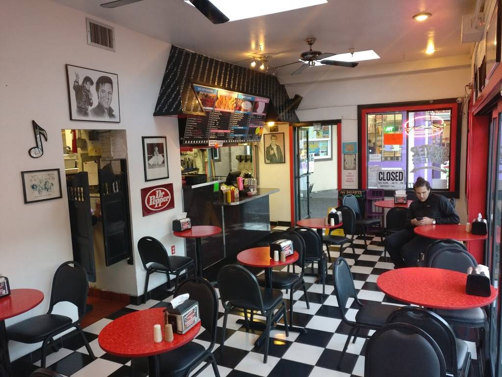 Bee Bop Burgers | restaurant | 111 Broadway St #1, Seaside, OR 97138, USA | 5037383271 OR +1 503-738-3271