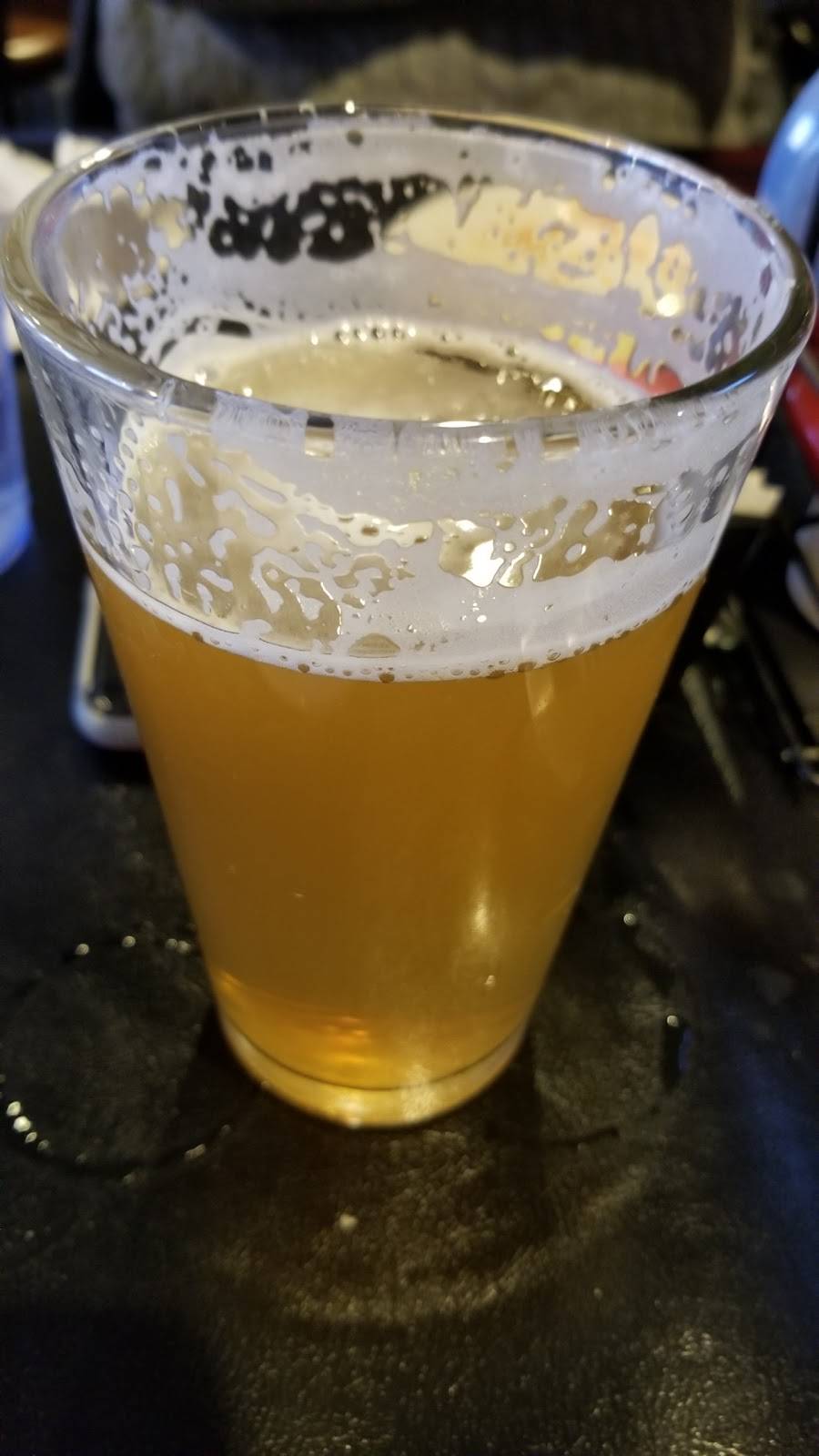 Townline Pub & Grill | restaurant | 2544 Lineville Rd, Green Bay, WI 54313, USA | 9204347943 OR +1 920-434-7943