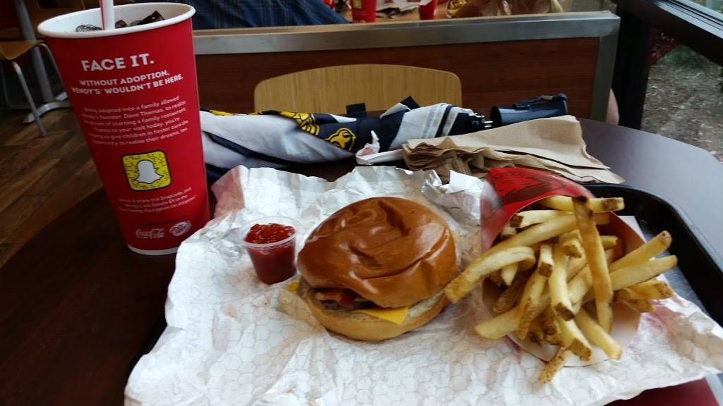 Wendys | restaurant | 353 E Main St, Sylva, NC 28779, USA | 8285860428 OR +1 828-586-0428