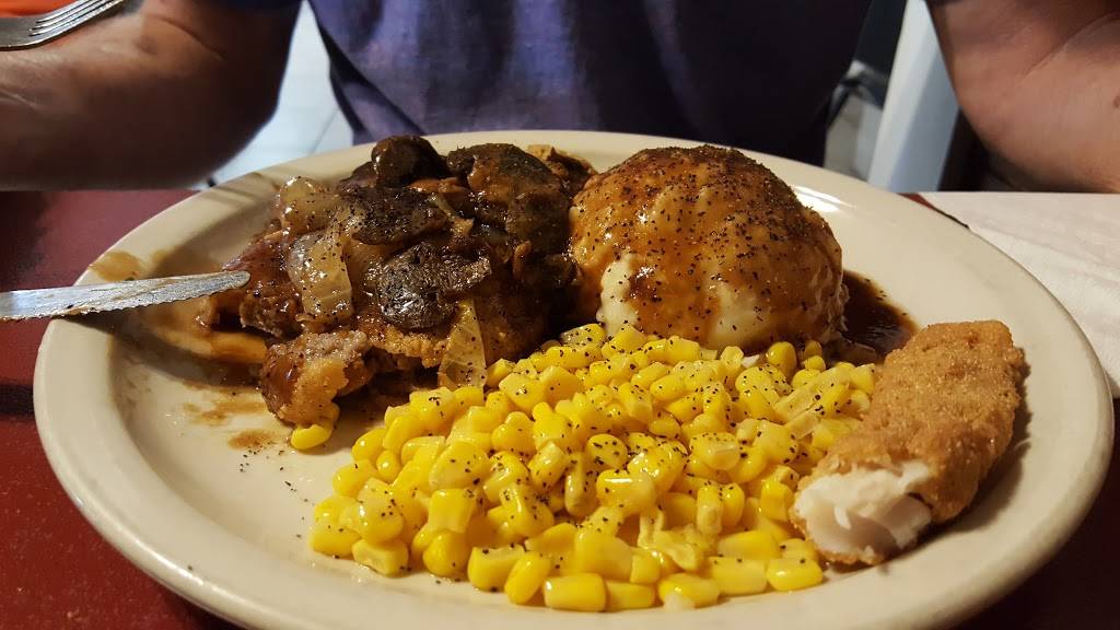 Pauls Kitchen | restaurant | 116 N 4th Ave, Wauchula, FL 33873, USA | 8637730292 OR +1 863-773-0292