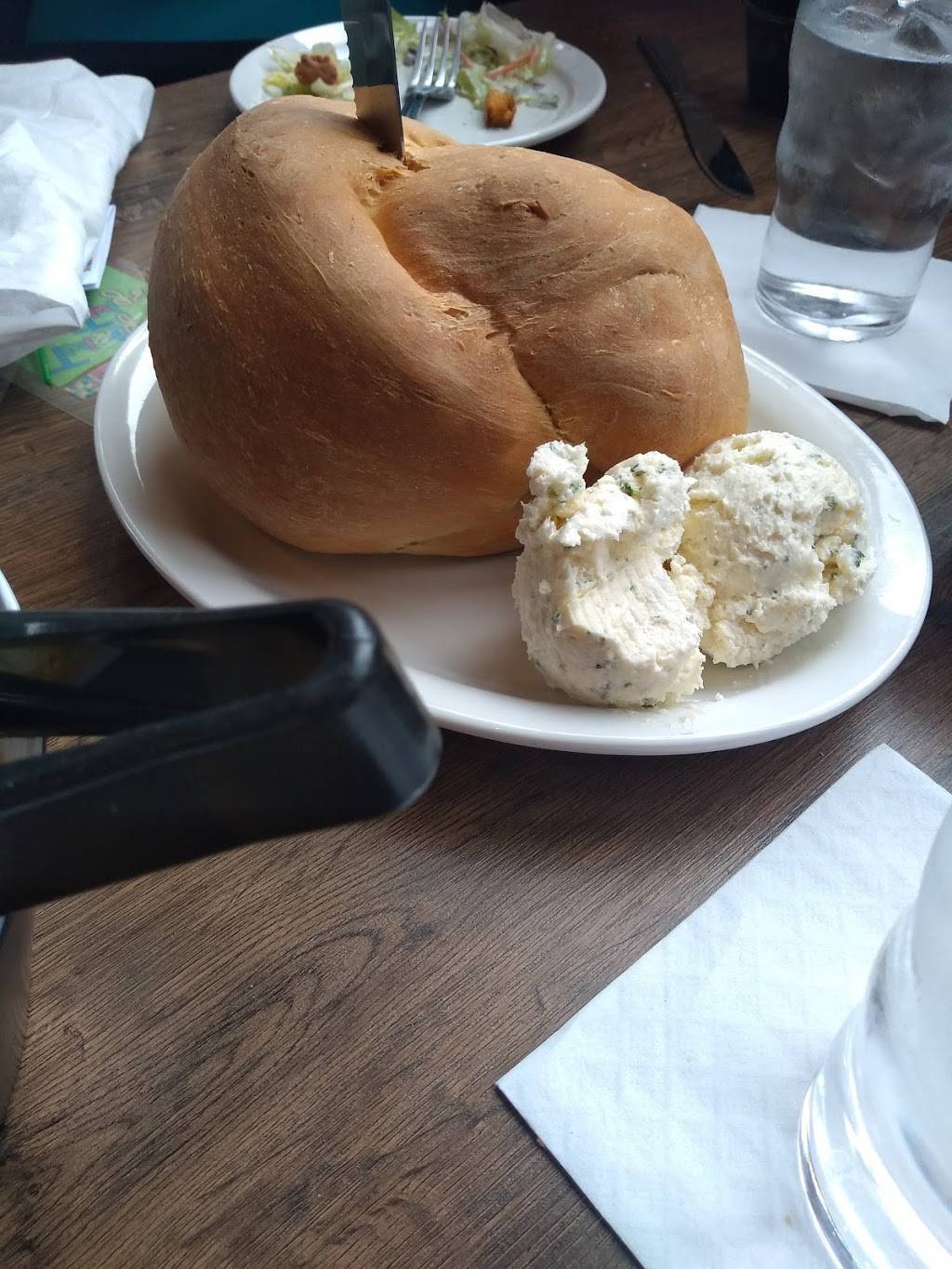 Italia Gardens - Grand Blanc | restaurant | 231 E Grand Blanc Rd, Grand Blanc, MI 48439, USA | 8108664303 OR +1 810-866-4303