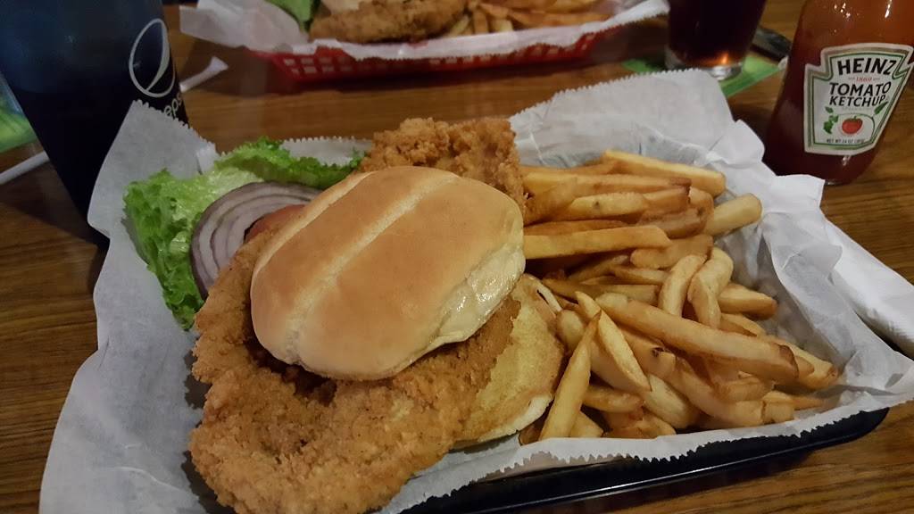 Paul & Jacks Tavern | restaurant | 1808 Clay St, North Kansas City, MO 64116, USA | 8162219866 OR +1 816-221-9866