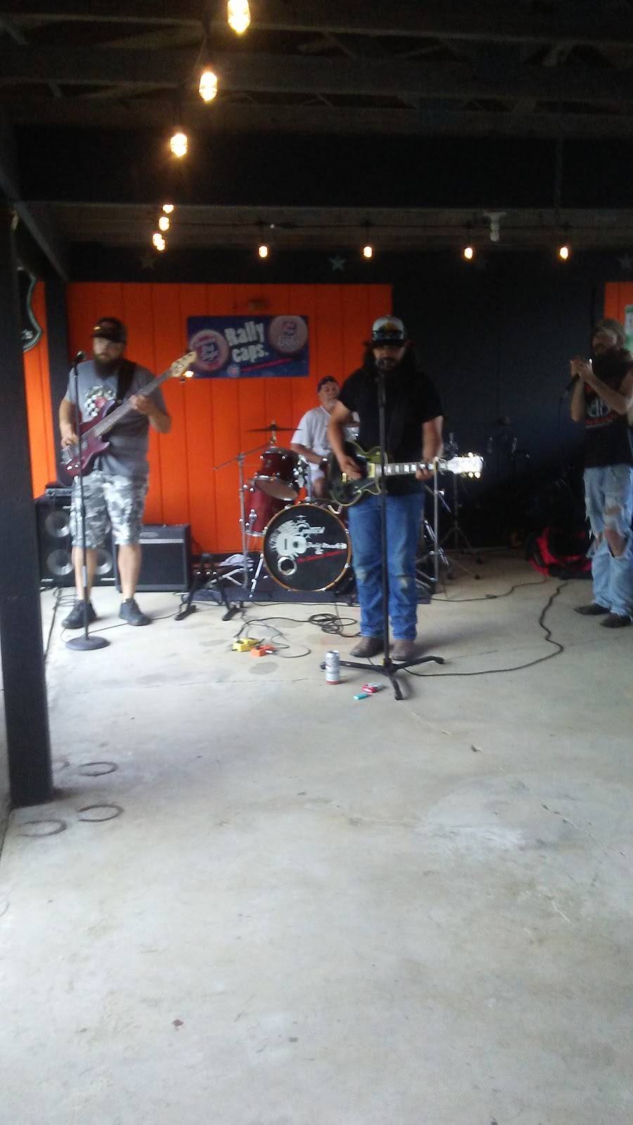 End Of Trail Restaurant and bar | restaurant | 4646 IN-135, Nashville, IN 47448, USA | 8129881385 OR +1 812-988-1385