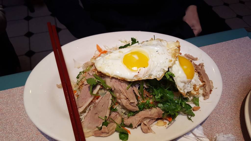 Phở Nguyên Restaurant | restaurant | 4795 SW 77th Ave, Portland, OR 97225, USA | 5032973389 OR +1 503-297-3389