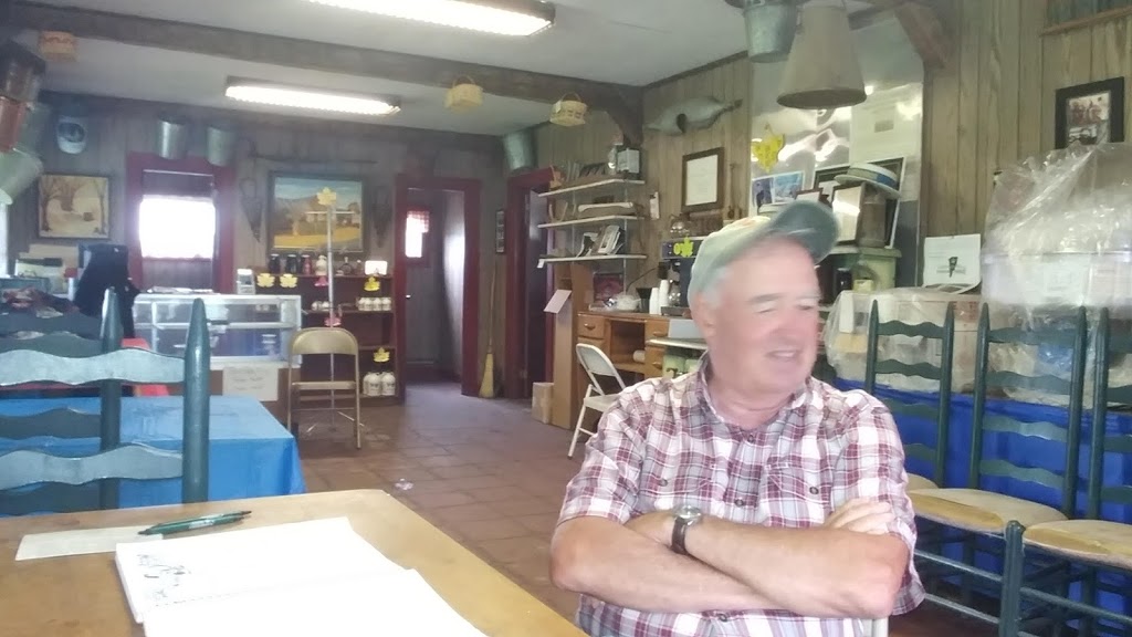 Mount Cube Farm | restaurant | Orford, NH 03777, USA | 6033534709 OR +1 603-353-4709