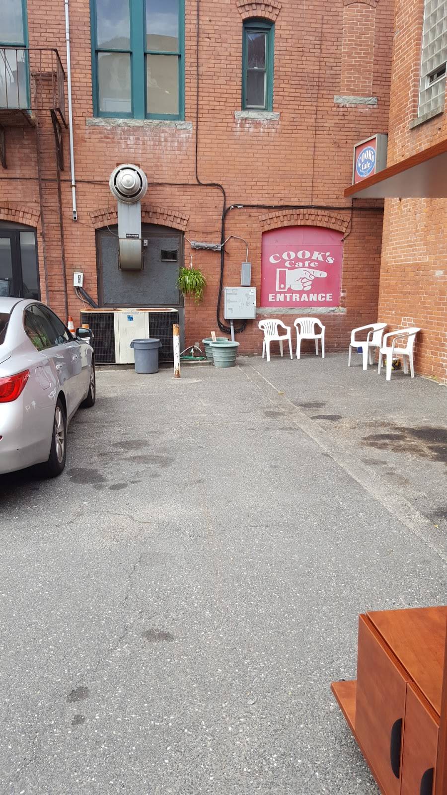 Cooks Cafe | cafe | 203 Church St # 1, Naugatuck, CT 06770, USA | 2037293760 OR +1 203-729-3760