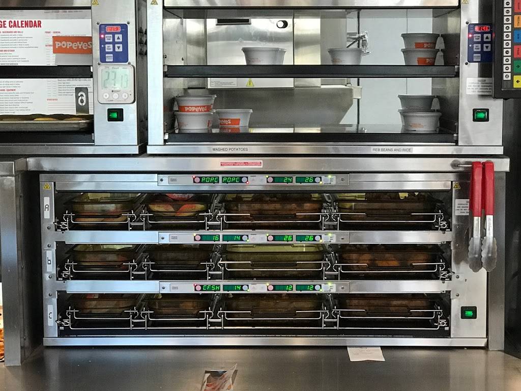 Popeyes Louisiana Kitchen | restaurant | 311 S Rosemead Blvd, Pasadena, CA 91107, USA | 6263143461 OR +1 626-314-3461