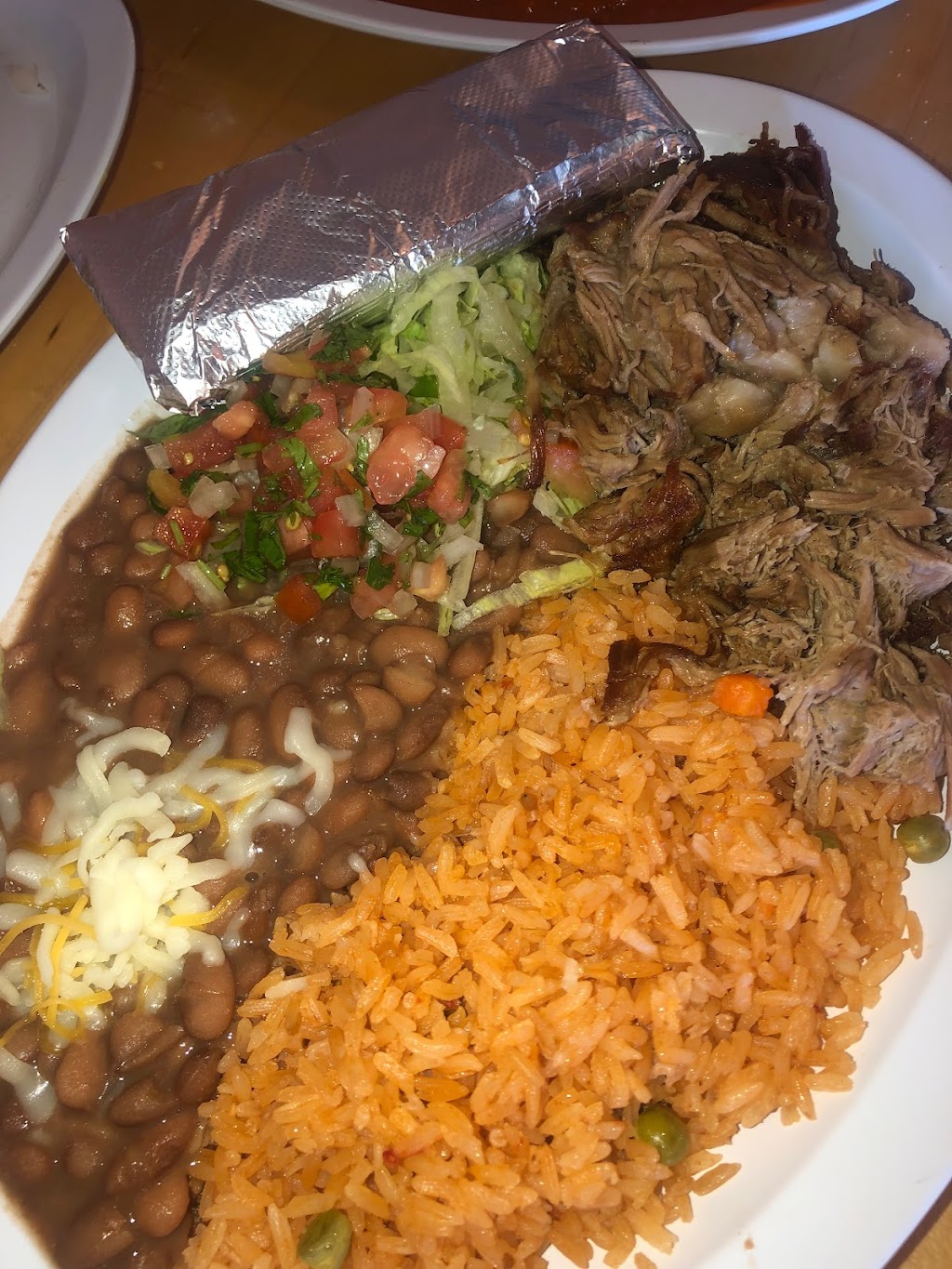 Charrito Lindo Taqueria | restaurant | 2416 Central Ave NE, Minneapolis, MN 55418, USA | 6123543131 OR +1 612-354-3131