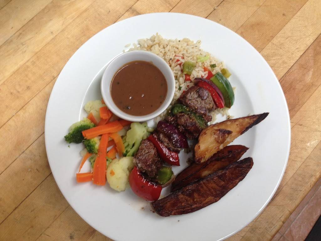 Les petits délices de Marie | restaurant | 3350 Boulevard du Bord de lEau, Salaberry-de-Valleyfield, QC J6S 6E1, Canada | 4503738355 OR +1 450-373-8355