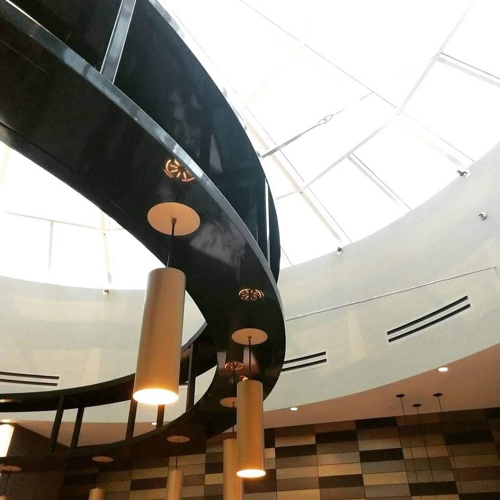 Sphere | restaurant | 100 S 5th St, Minneapolis, MN 55402, USA | 6122747204 OR +1 612-274-7204