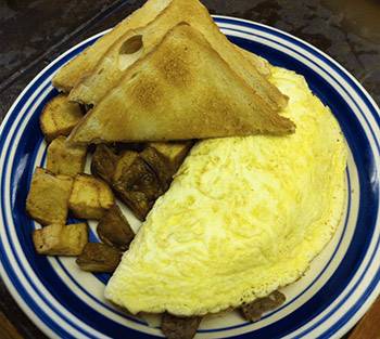 The Firefly Diner | restaurant | 435 US-1, Kittery, ME 03904, USA | 2077521120 OR +1 207-752-1120