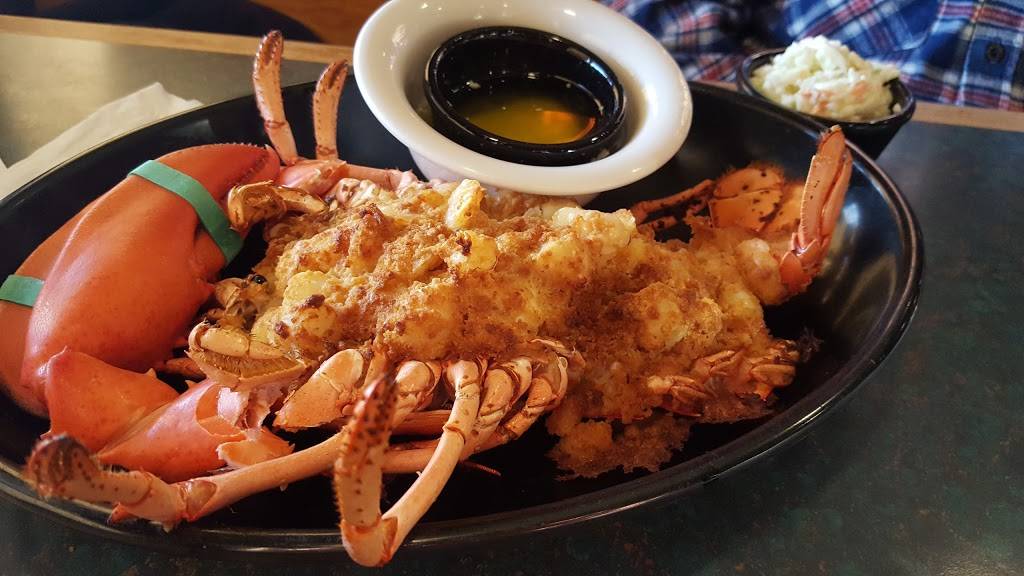 Newicks Lobster House | restaurant | 317 Loudon Rd, Concord, NH 03301, USA | 6032252424 OR +1 603-225-2424