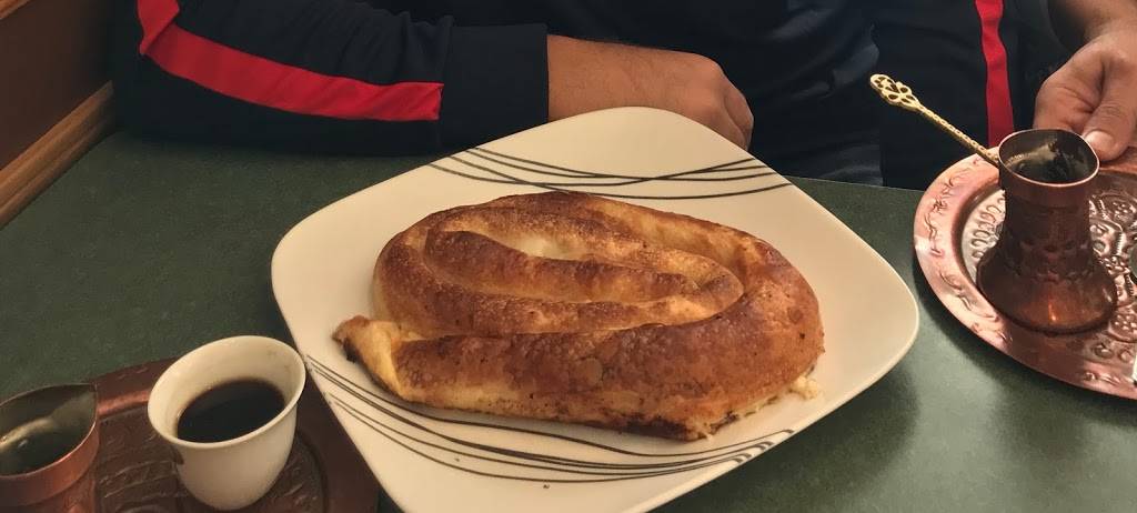 Bosna Grill | restaurant | 644 W Algonquin Rd, Des Plaines, IL 60016, USA | 8475937484 OR +1 847-593-7484