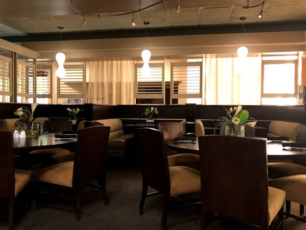 Twist Midtown Grill & Bar | restaurant | 1770 US-45 BYP, Jackson, TN 38305, USA | 7316646900 OR +1 731-664-6900