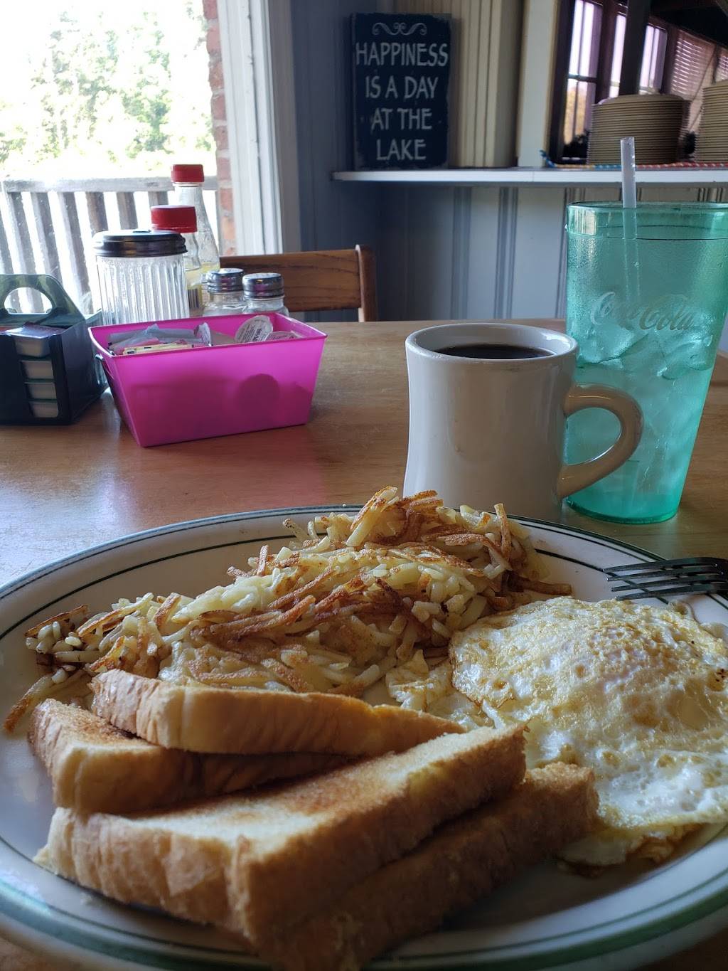 Lakeview Restaurant | restaurant | 100 Liberty St, Waynesboro, GA 30830, USA | 7065543303 OR +1 706-554-3303