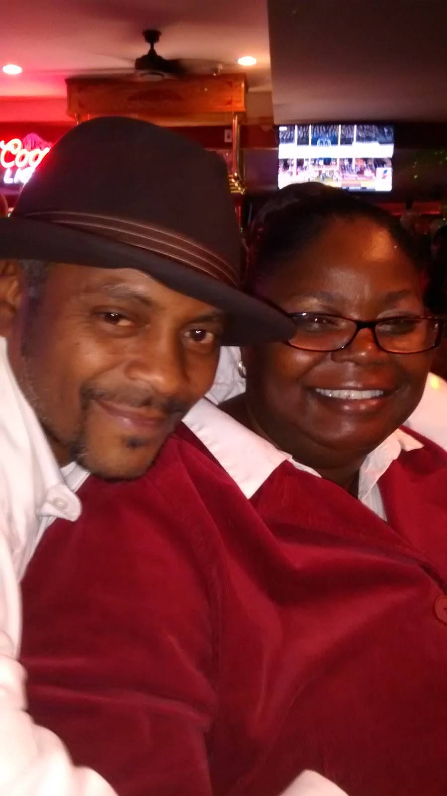 El Ranchito | restaurant | 4776 Broadway, Gary, IN 46408, USA | 2198841500 OR +1 219-884-1500