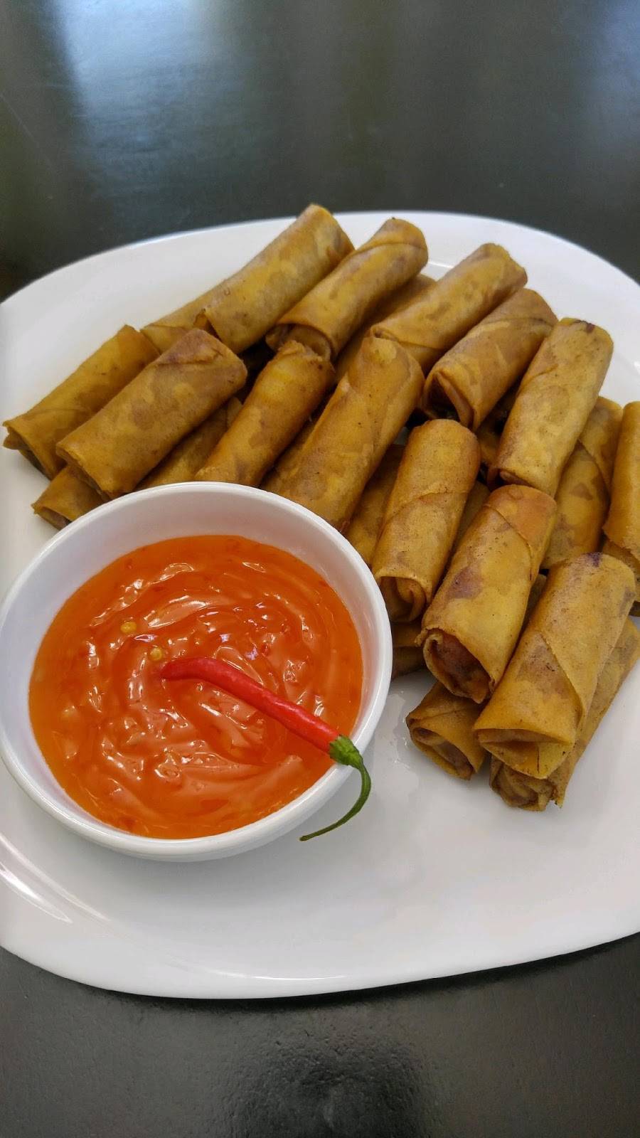 KUYAS Sizzling and Filipino Cuisine | restaurant | 5196 Fairfield Shopping Centre, Virginia Beach, VA 23464, USA | 7574958800 OR +1 757-495-8800