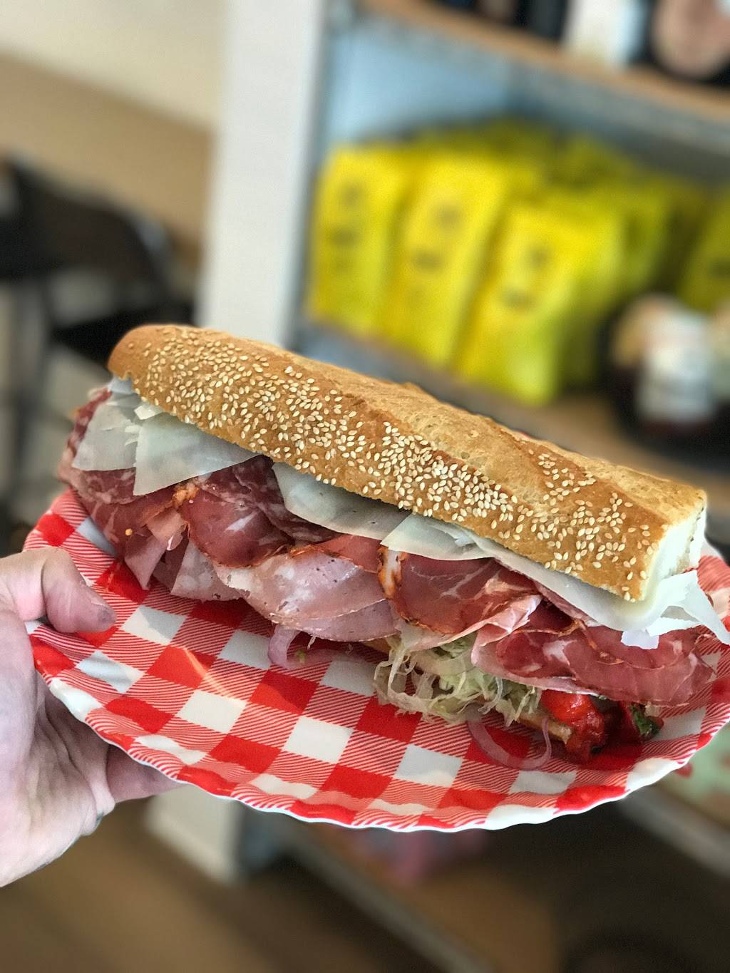 Uncle Paulies Deli | restaurant | 8369 Beverly Blvd, Los Angeles, CA 90048, USA | 3237465545 OR +1 323-746-5545