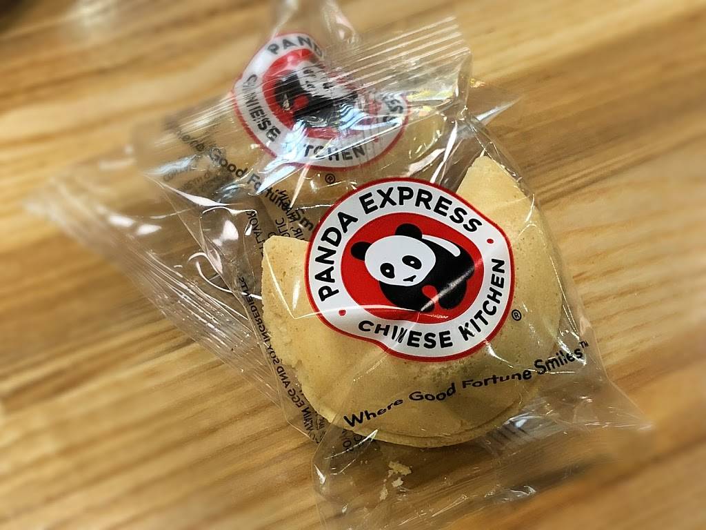 Panda Express | restaurant | 1541 N Victory Pl, Burbank, CA 91506, USA | 8188414337 OR +1 818-841-4337