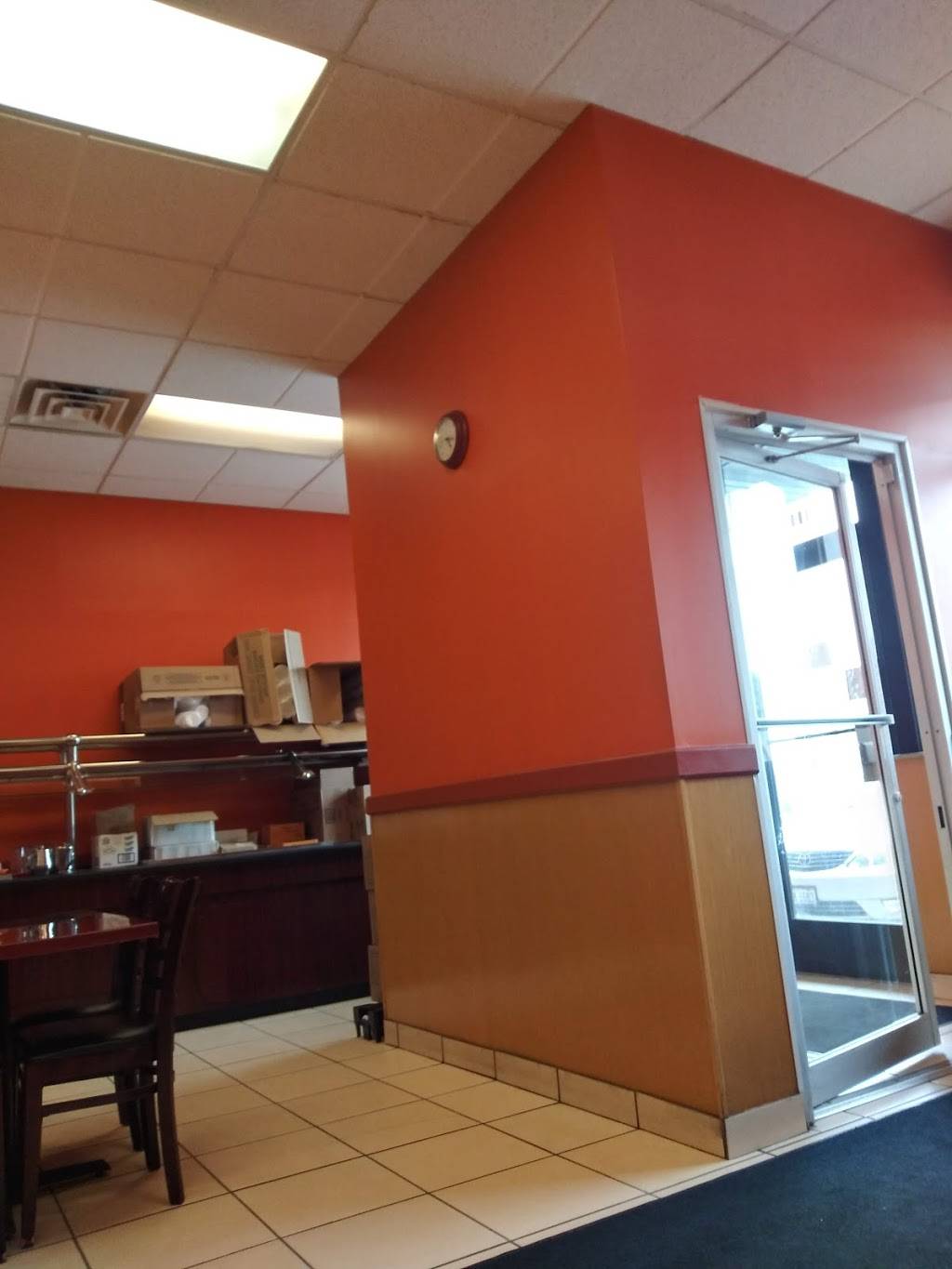 Golden Ginger | restaurant | 133 Broad St, Elyria, OH 44035, USA | 4403260188 OR +1 440-326-0188