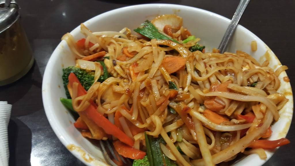 Mama Fus Asian House | restaurant | 4701 183A Ste C, Cedar Park, TX 78613, USA | 5129825822 OR +1 512-982-5822