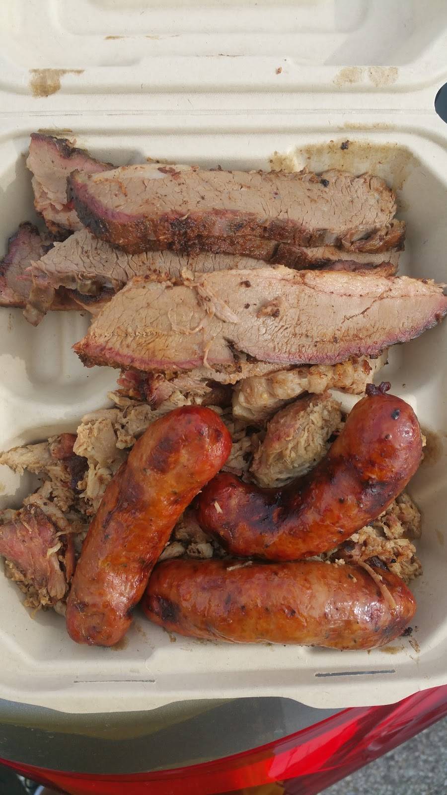 Gorilla Barbeque | restaurant | 2145 Cabrillo Hwy, Pacifica, CA 94044, USA | 6503597427 OR +1 650-359-7427