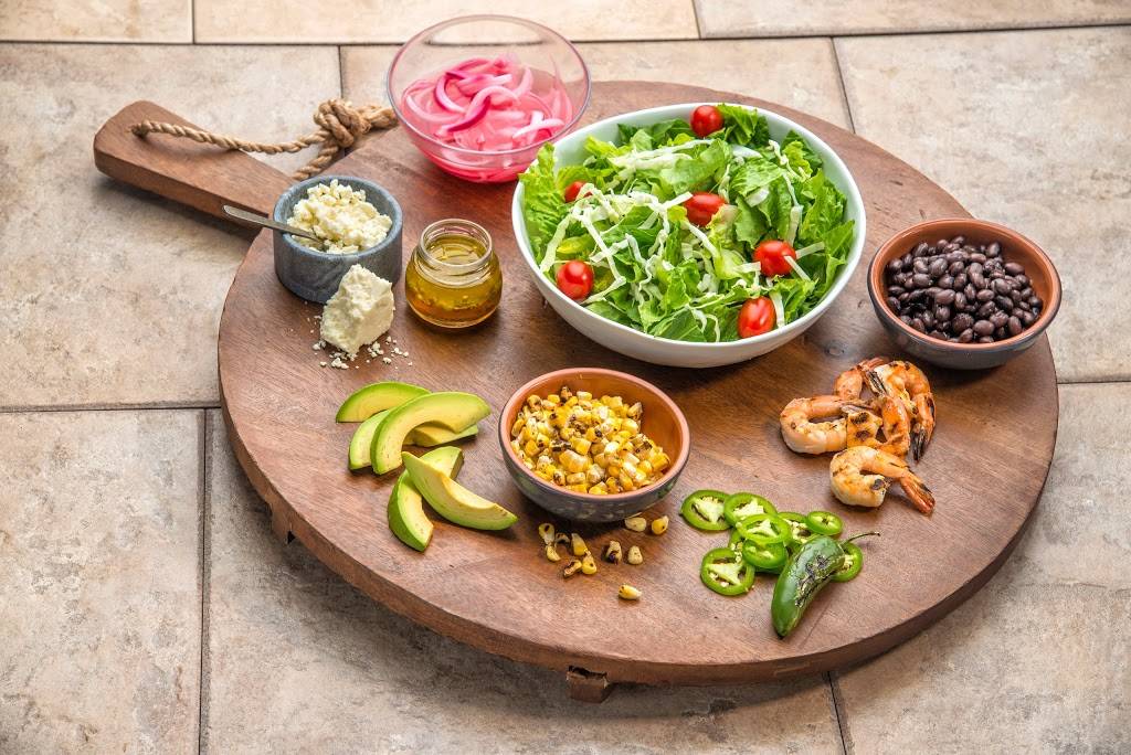 Sprout Salad Company | restaurant | 401 Robert St N #223, St Paul, MN 55101, USA | 6513482383 OR +1 651-348-2383