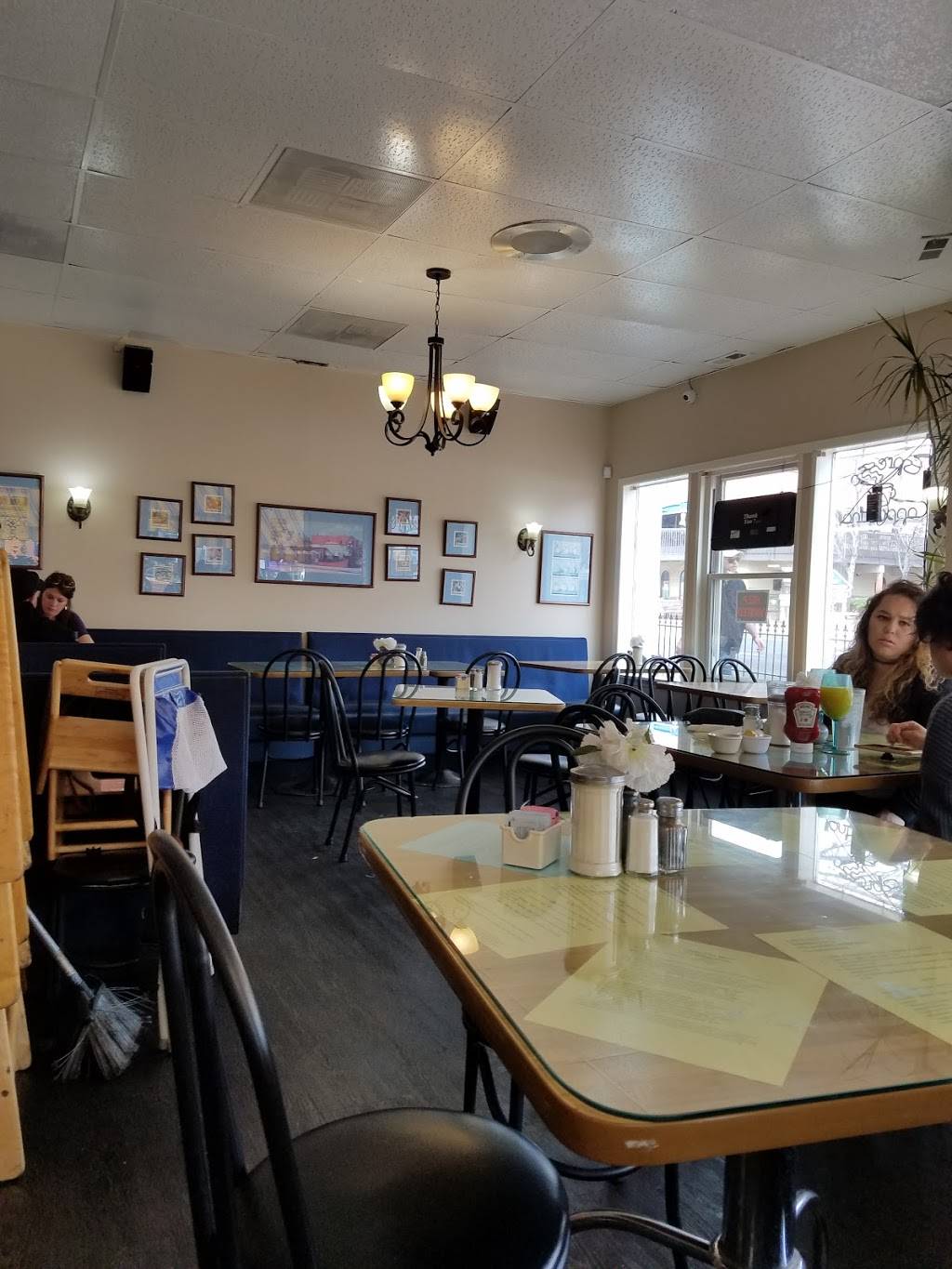 Bon Tons Cafe | cafe | 2601 W Colorado Ave, Colorado Springs, CO 80904, USA | 7196341007 OR +1 719-634-1007