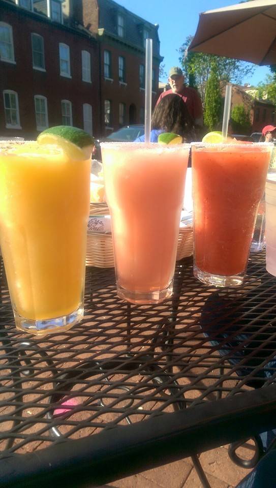 Chavas Mexican Restaurant | restaurant | 3921, 925 Geyer Ave, St. Louis, MO 63104, USA | 3142415503 OR +1 314-241-5503