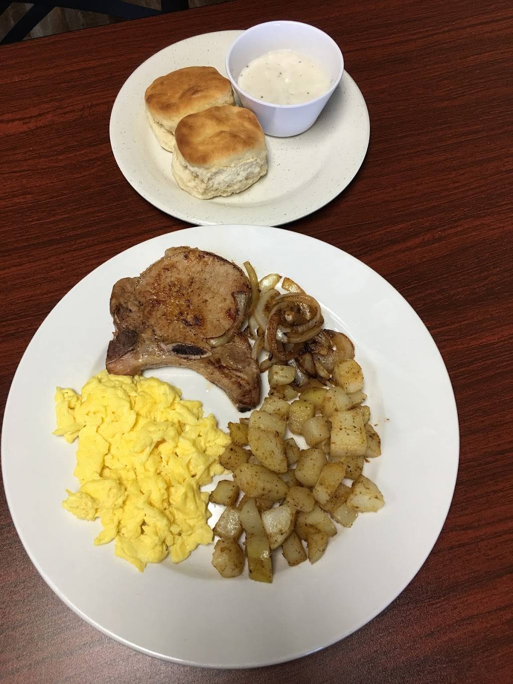 Mezquite Dining | restaurant | 4331 Gus Thomasson Rd, Mesquite, TX 75150, USA | 2142429892 OR +1 214-242-9892