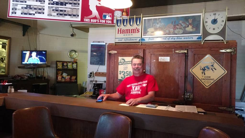 Dinos | restaurant | 110 Diagonal St, Dodgeville, WI 53533, USA | 6089359380 OR +1 608-935-9380