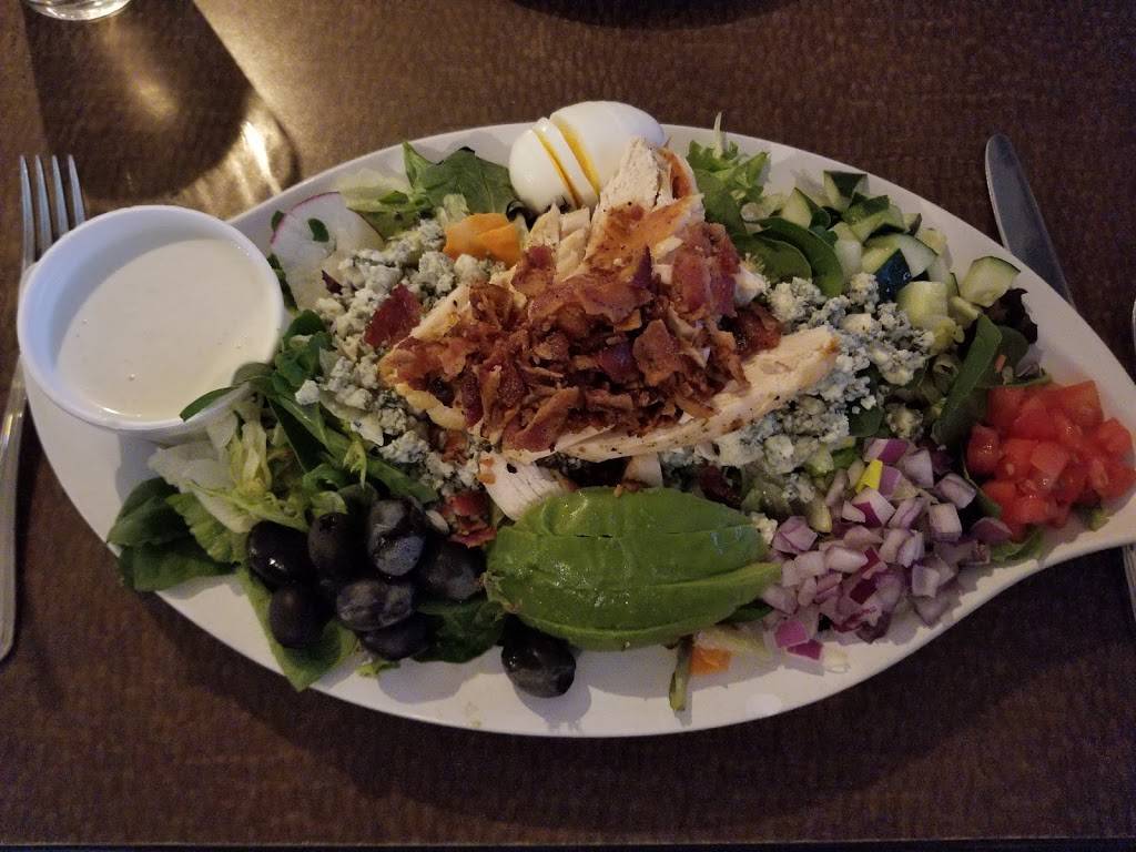 Arizona Family Restaurant | night club | 80 W Esperanza Blvd, Green Valley, AZ 85614, USA | 5206253680 OR +1 520-625-3680